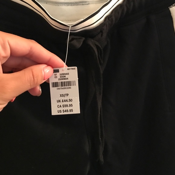 Pink sweats! - Picture 3 of 3