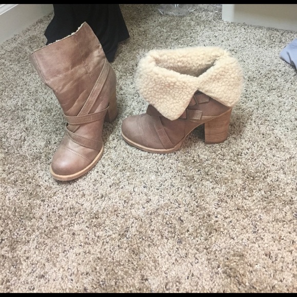 Chinese Laundry Shoes - Chinese laundry fur boots! Never worn! Chinese Laundry Shoes - Chinese laundry fur boots! Never worn!
