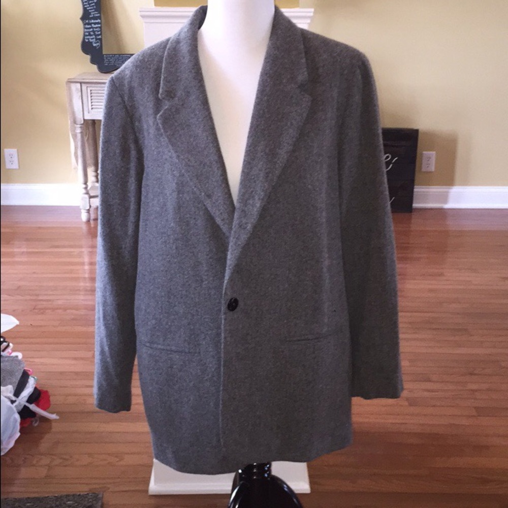 Gray wool blazer size 18