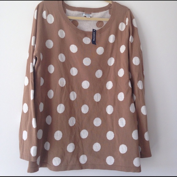Old Navy Sweaters - NWT Old Navy polka dot sweater