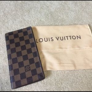 Authentic Louis Vuitton Damier Men's Long Wallet Authentic Louis Vuitton Damier Men's Long Wallet