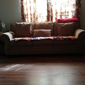 Meet your Posher, Lynn