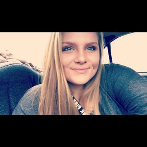 Meet your Posher, Alexandra