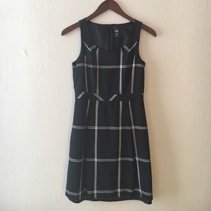 Gap plaid sleeveless dress