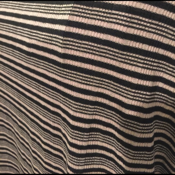 Xxs Nwt Lularoe Irma - Picture 2 of 3