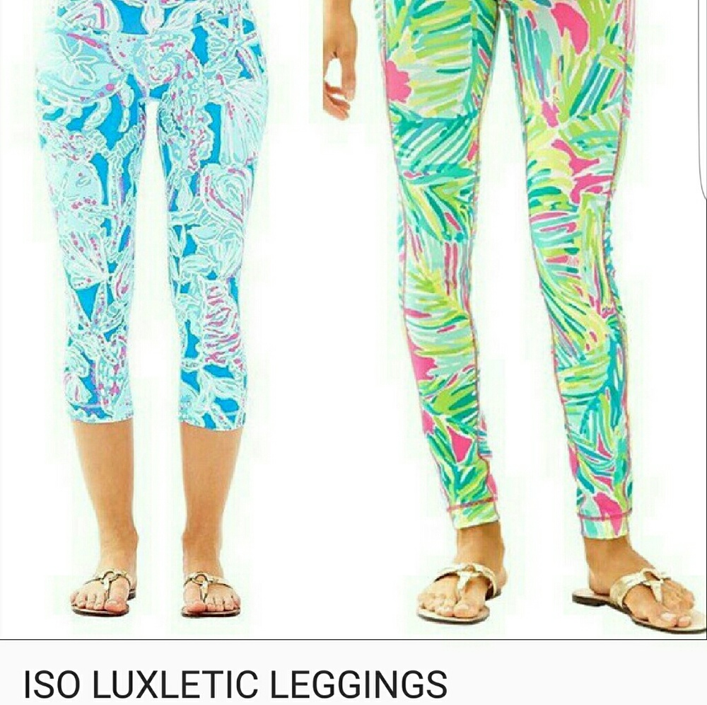 ISO THESE LEGGINGS:)
