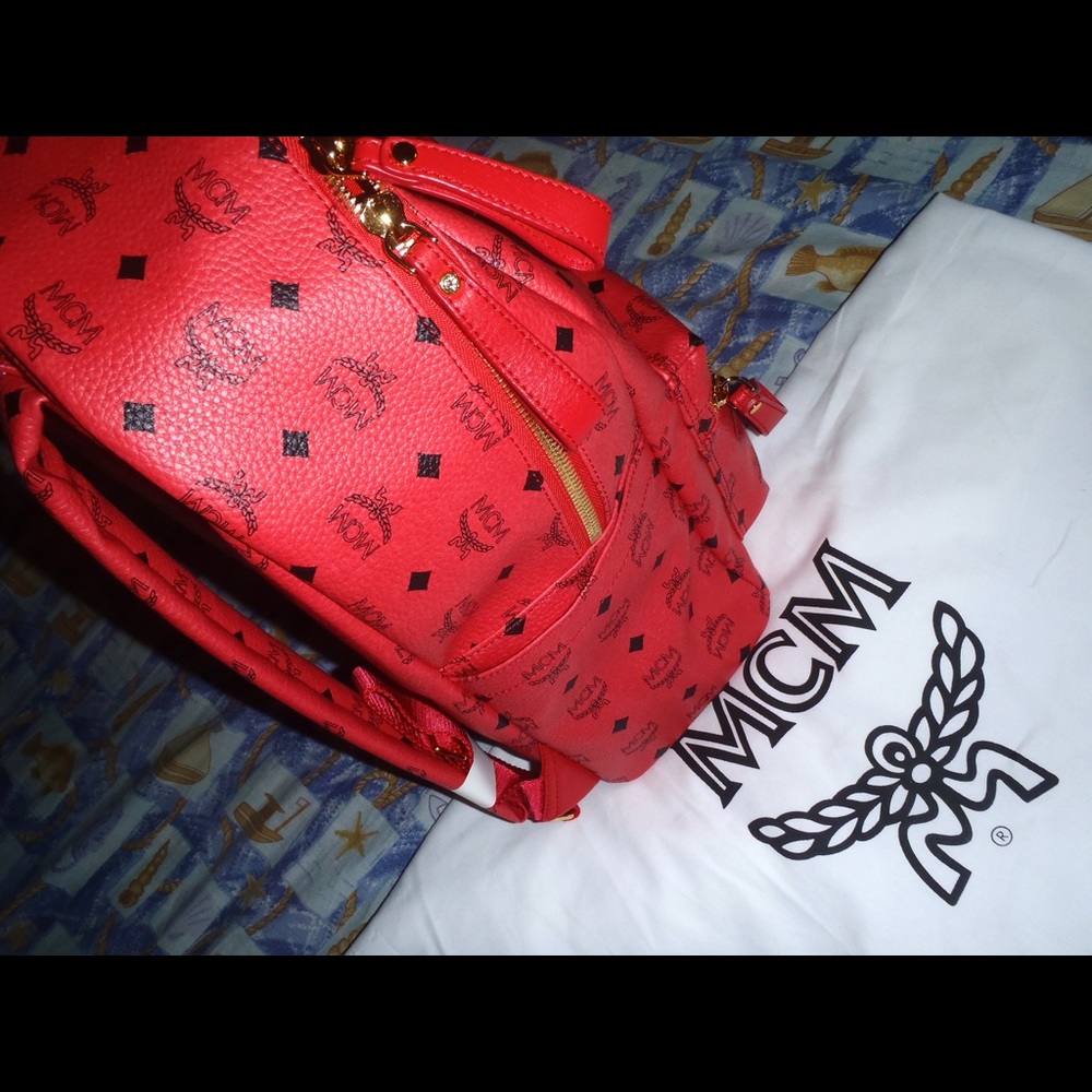 Red MCM backpack - Picture 5 of 5