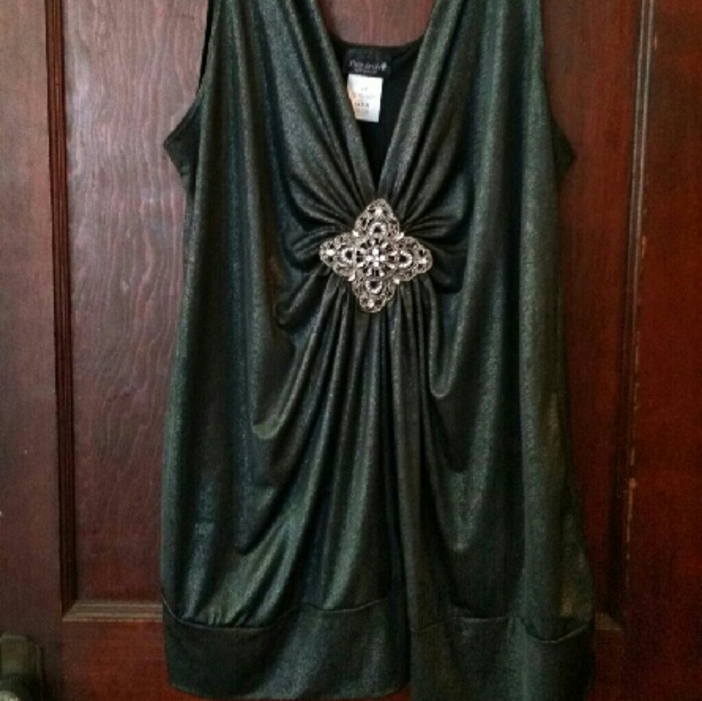 Shimmer Girls Night Out Top