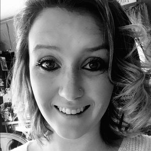 Meet your Posher, Brittney