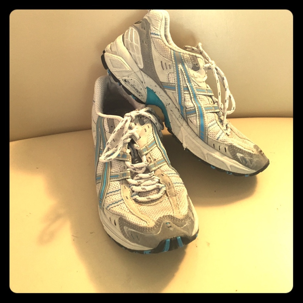 Asics Gel-Kahana 3 Athletic Shoes Size 7.5