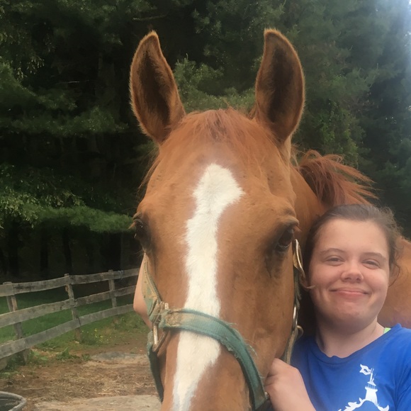 Meet your Posher!!! - Picture 5 of 7