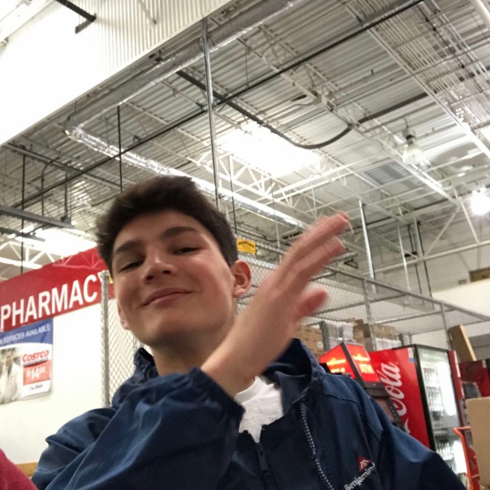 Meet your Posher, Antonio