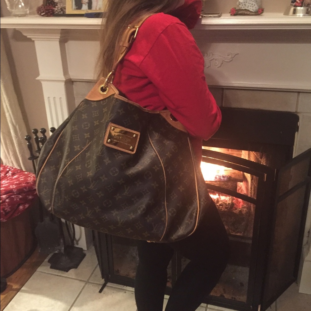 Authentic Louis Vuitton Gallery GM