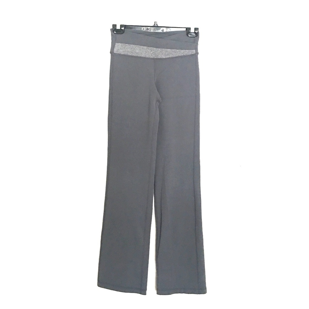 Lululemon yoga pants