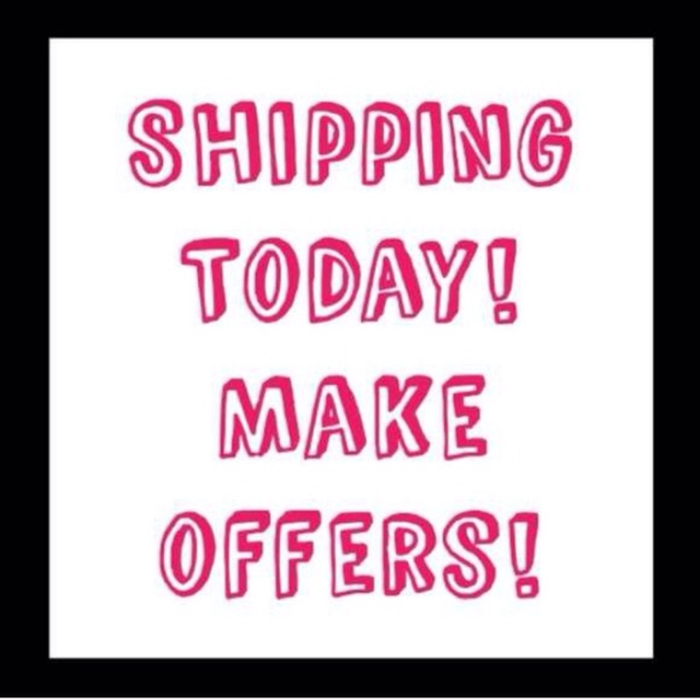 🍍SHIPPING TODAY🍍