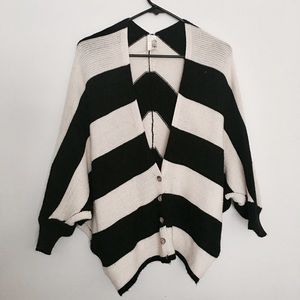 Francesca's | Cozy Oversized Batwing Cardigan