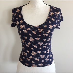 Navy blue crop top with daisy flower print