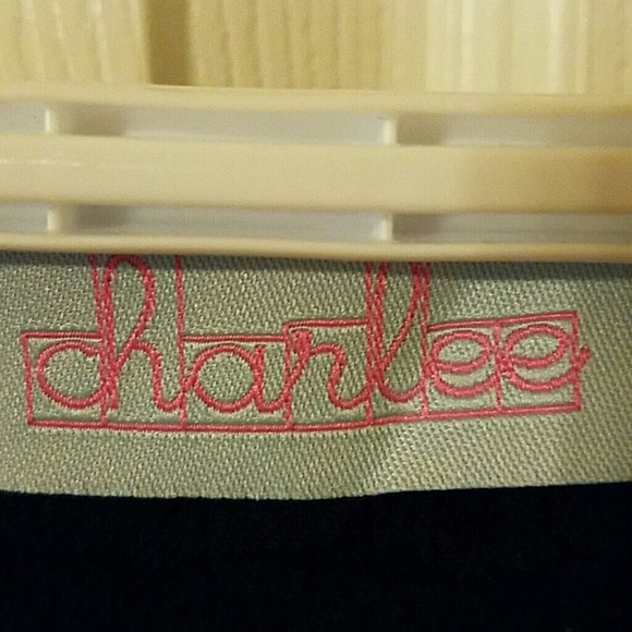 Navy top with beige design - Picture 2 of 3