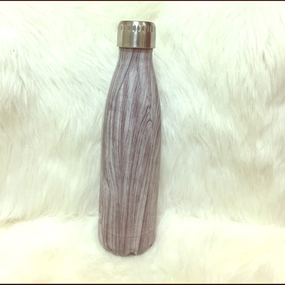 Water bottle - Picture 1 of 1