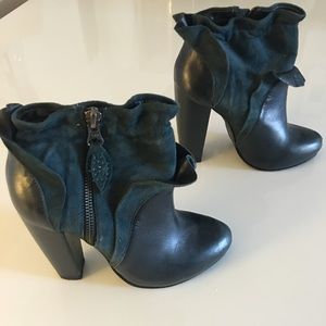Rebecca Taylor Ruffle Leather/Suede Bootie.Orig450