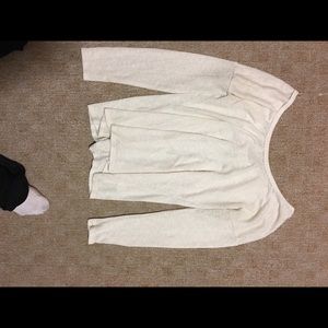 Medium off white long sleeve shirt bow on the back
