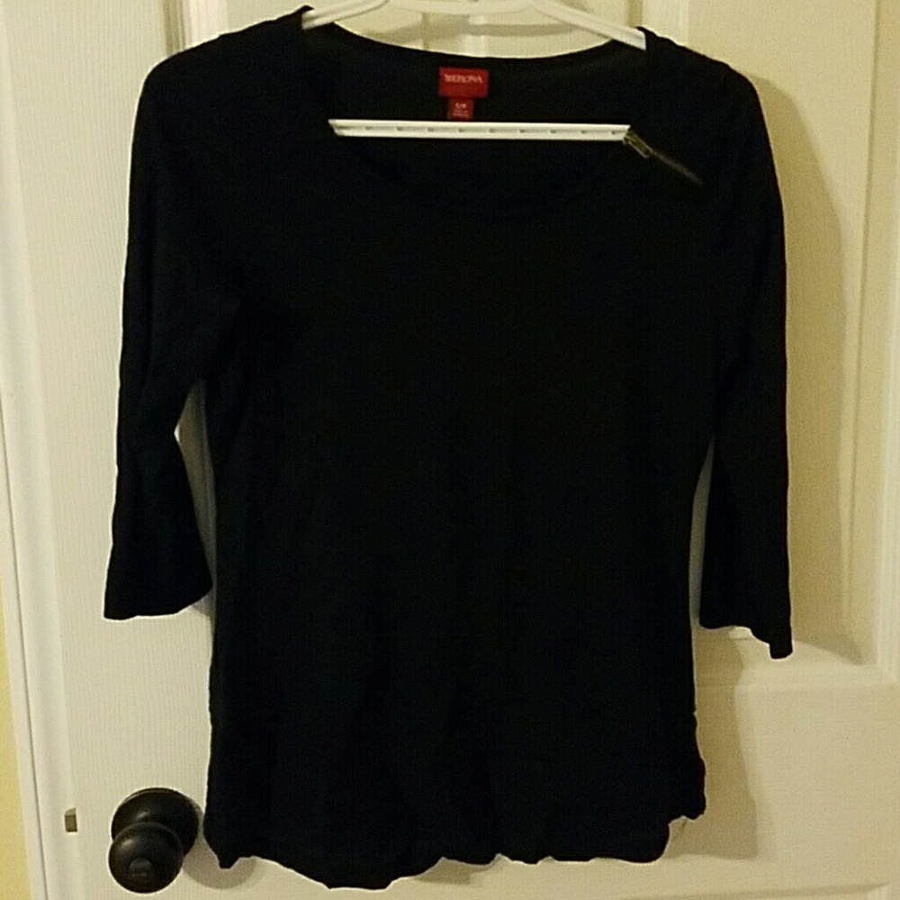 3/4 length sleeves top