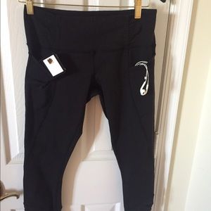 Black Lululemon Pants -- Size 6