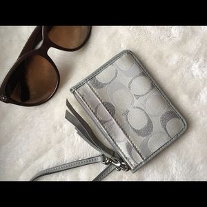 Coach ID holder
