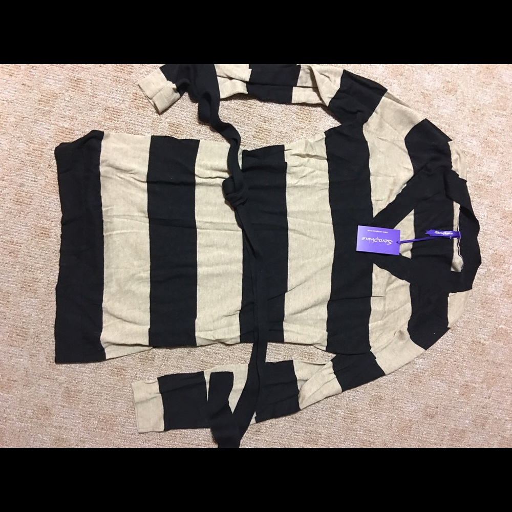 Black & tan stripe sweater NWT