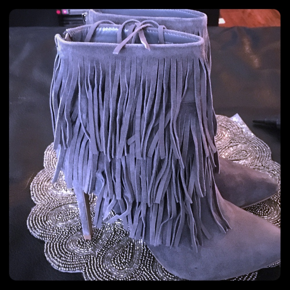 Steve Madden Flapper Fringe boot!