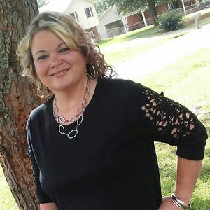 Meet your Posher, Candace