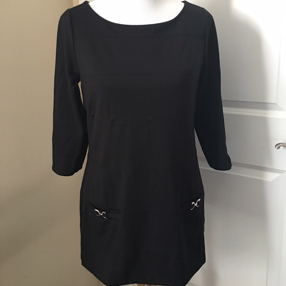 White House Black Market 3/4 sleeve black top