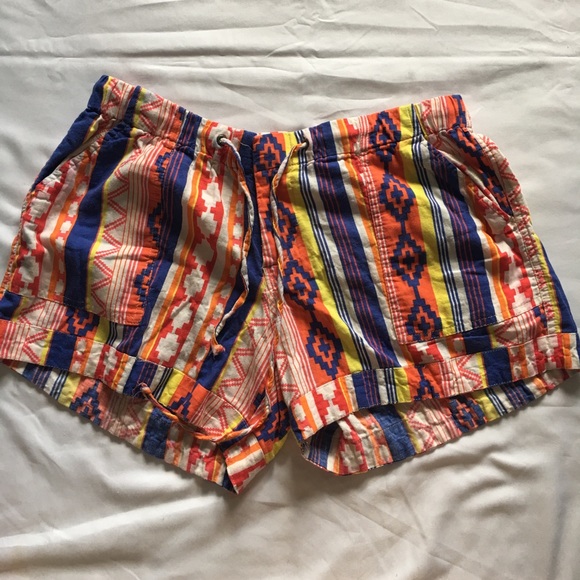 Mossimo | Geo Print Linen Shorts - Picture 2 of 3