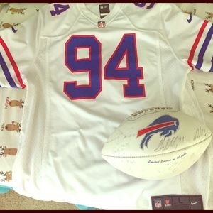 Mario Williams throwback bills Jersey & autographD
