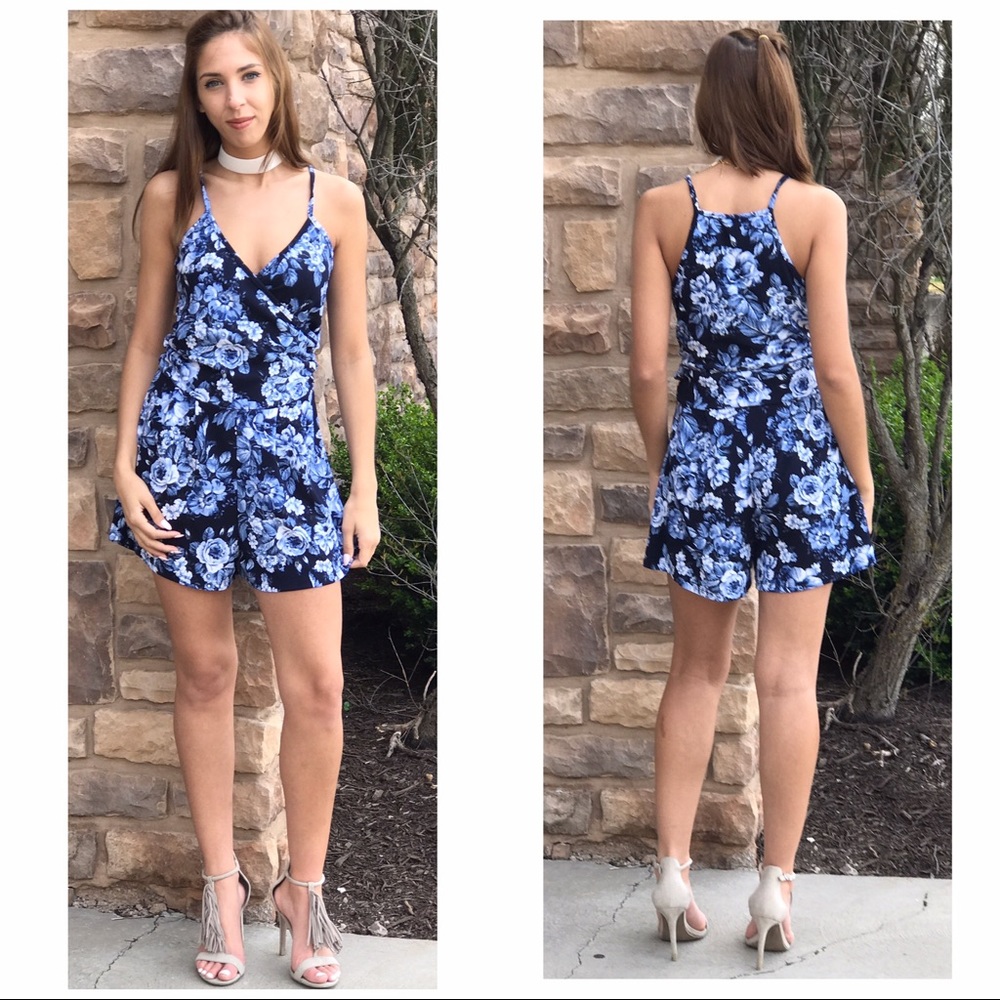 Vibrant Floral Romper - Picture 2 of 3