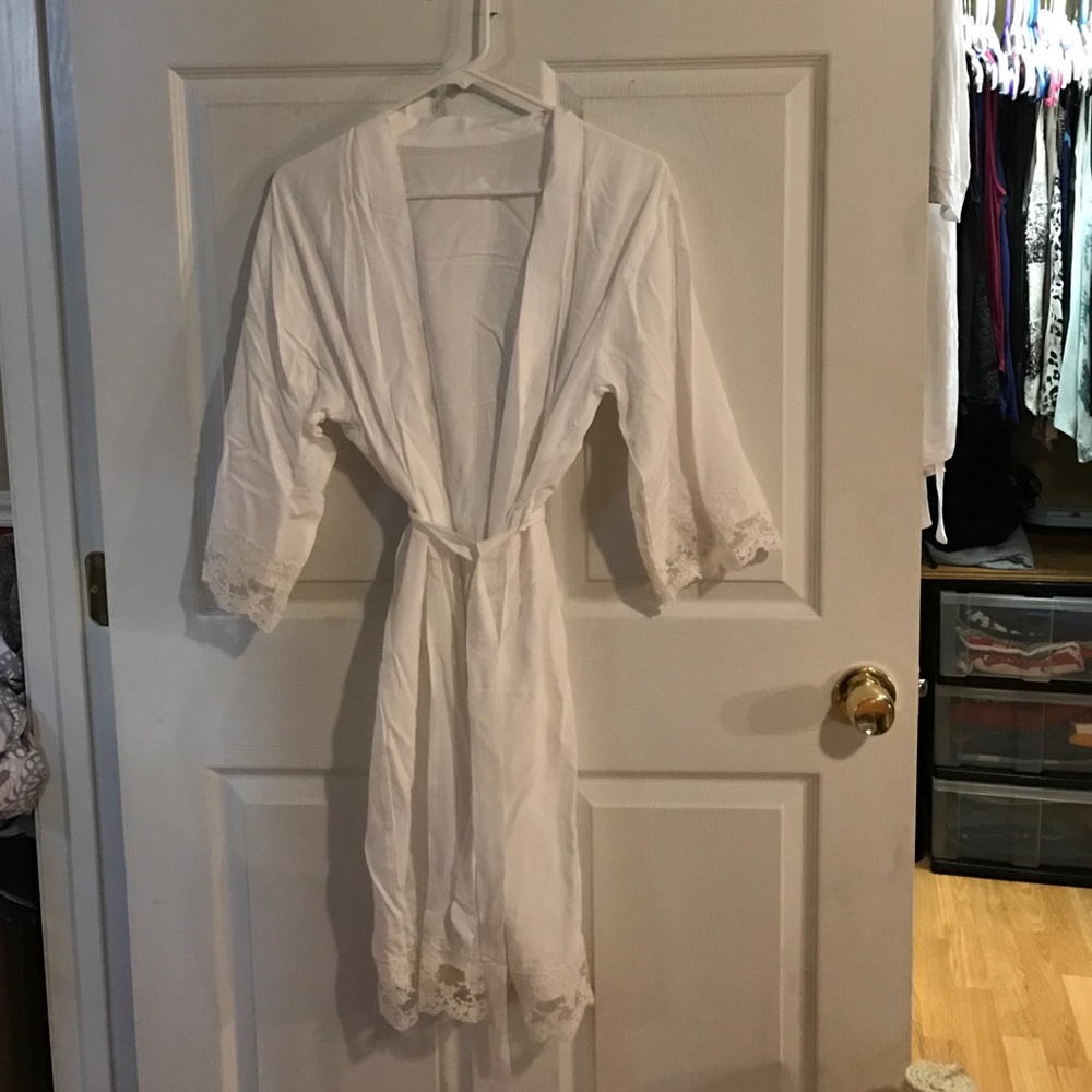 White bridal robe with lace!