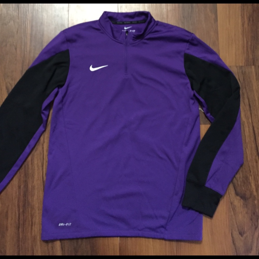 Men's Nike dri-fit half zip hoodie