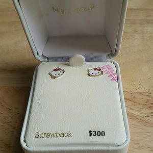 ♡♡♡SUPER SALE♡♡♡Hello Kitty earrings