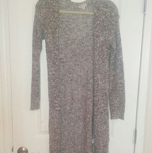 Long knitted cardigan