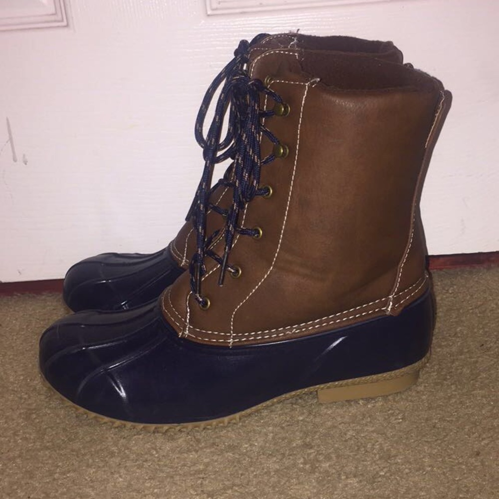 Navy blue duck boots