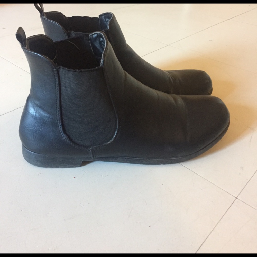 Black ankle boots