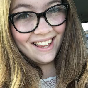 Meet your Posher, Lexi