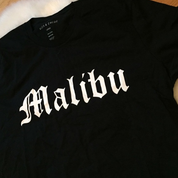 Malibu Tee fits like M - Picture 2 of 2