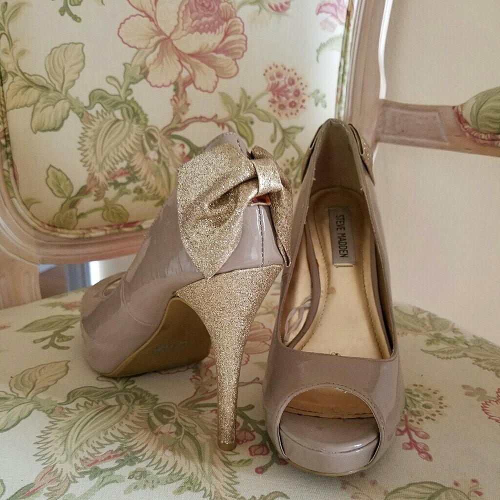 Steve Madden Glitter Bow heels