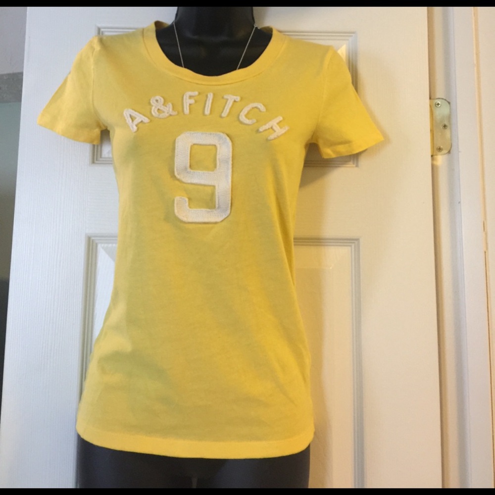 Abercrombie fitted tee
