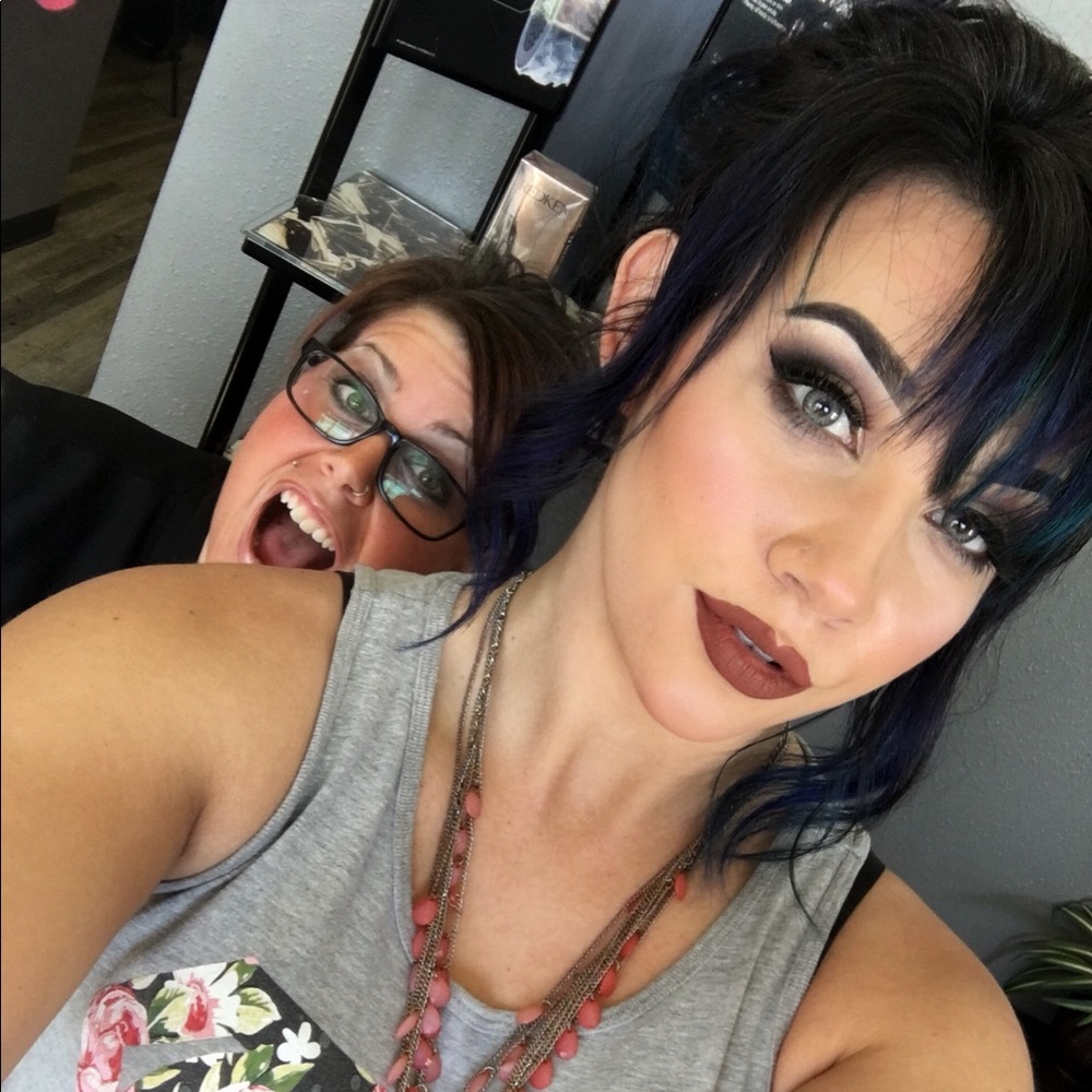 Meet your Posher, Kyra