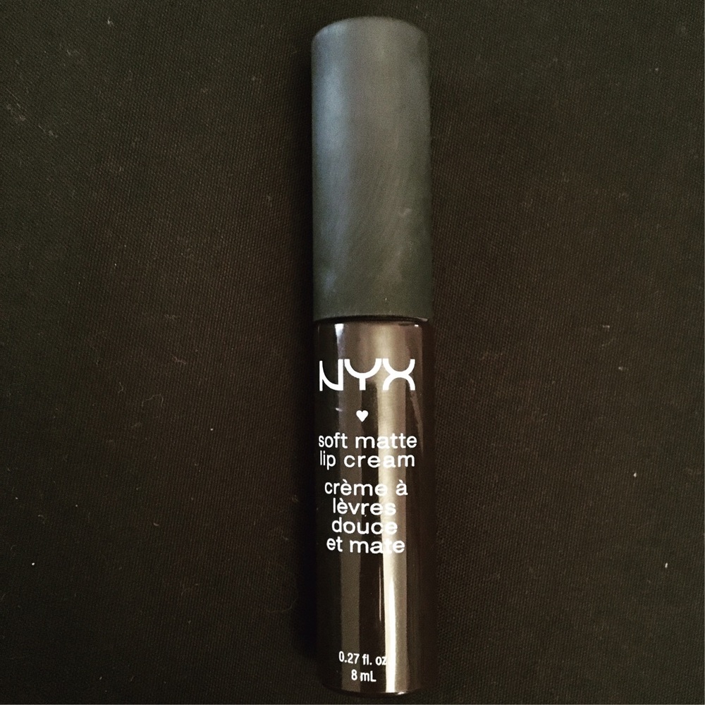 NYX Soft Matte Lip Cream