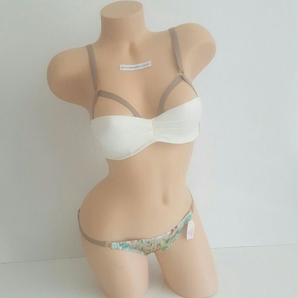 Victoria's secret 32B EXTRA SMALL BIKINI BUNDLE