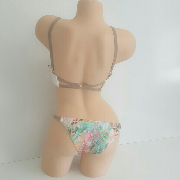 Victoria's secret 32B EXTRA SMALL BIKINI BUNDLE