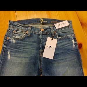 NWT -7 FOR ALL MANKIND- Josefina Skinny Boyfriend